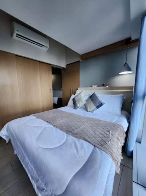 Luxestaysmnl Coastal Chic Netflx 380Mbps Pool Bgc 马尼拉 外观 照片
