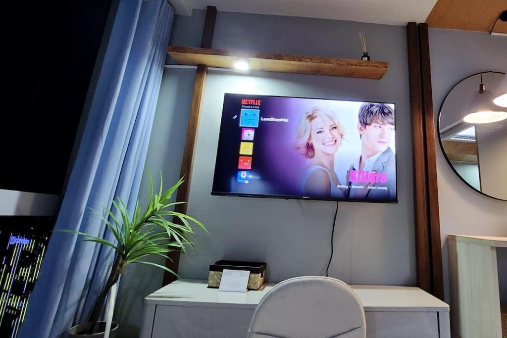 Luxestaysmnl Coastal Chic Netflx 380Mbps Pool Bgc 马尼拉 外观 照片