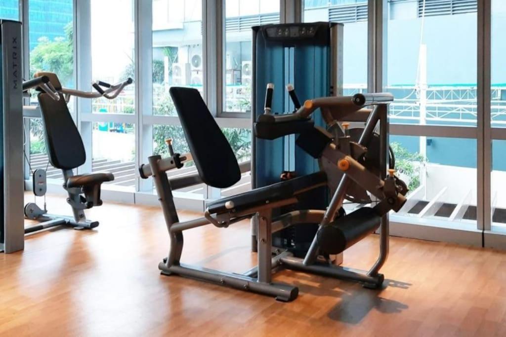 Luxestaysmnl Coastal Chic Netflx 380Mbps Pool Bgc 马尼拉 外观 照片