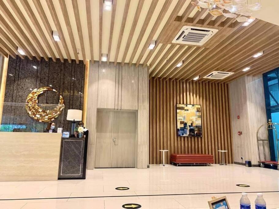Luxestaysmnl Coastal Chic Netflx 380Mbps Pool Bgc 马尼拉 外观 照片