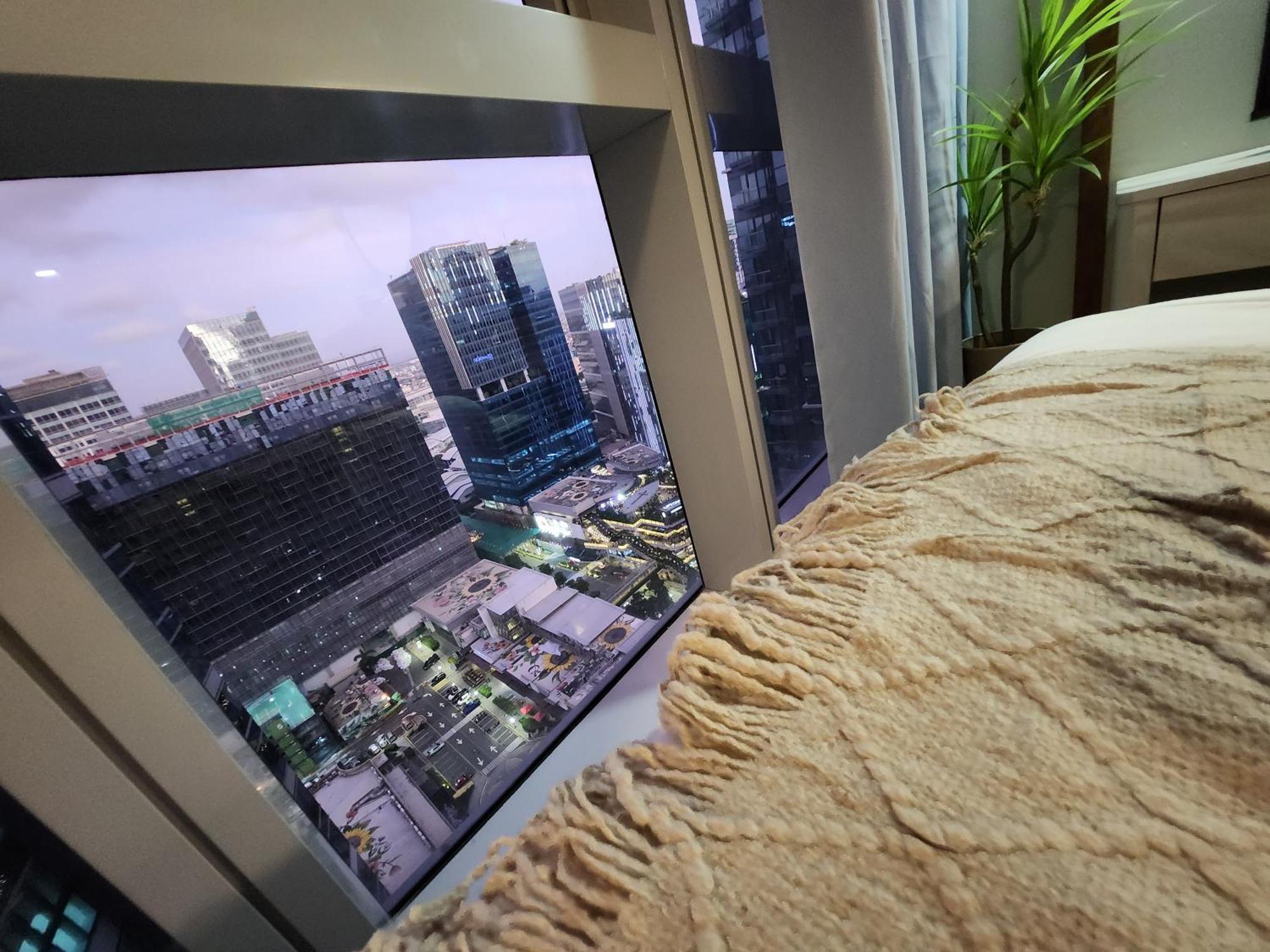 Luxestaysmnl Coastal Chic Netflx 380Mbps Pool Bgc 马尼拉 外观 照片
