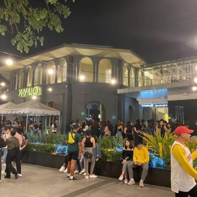 Luxestaysmnl Coastal Chic Netflx 380Mbps Pool Bgc 马尼拉 外观 照片